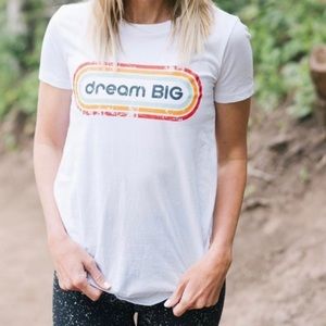 Zyia Dream Big T-shirt MEDIUM
